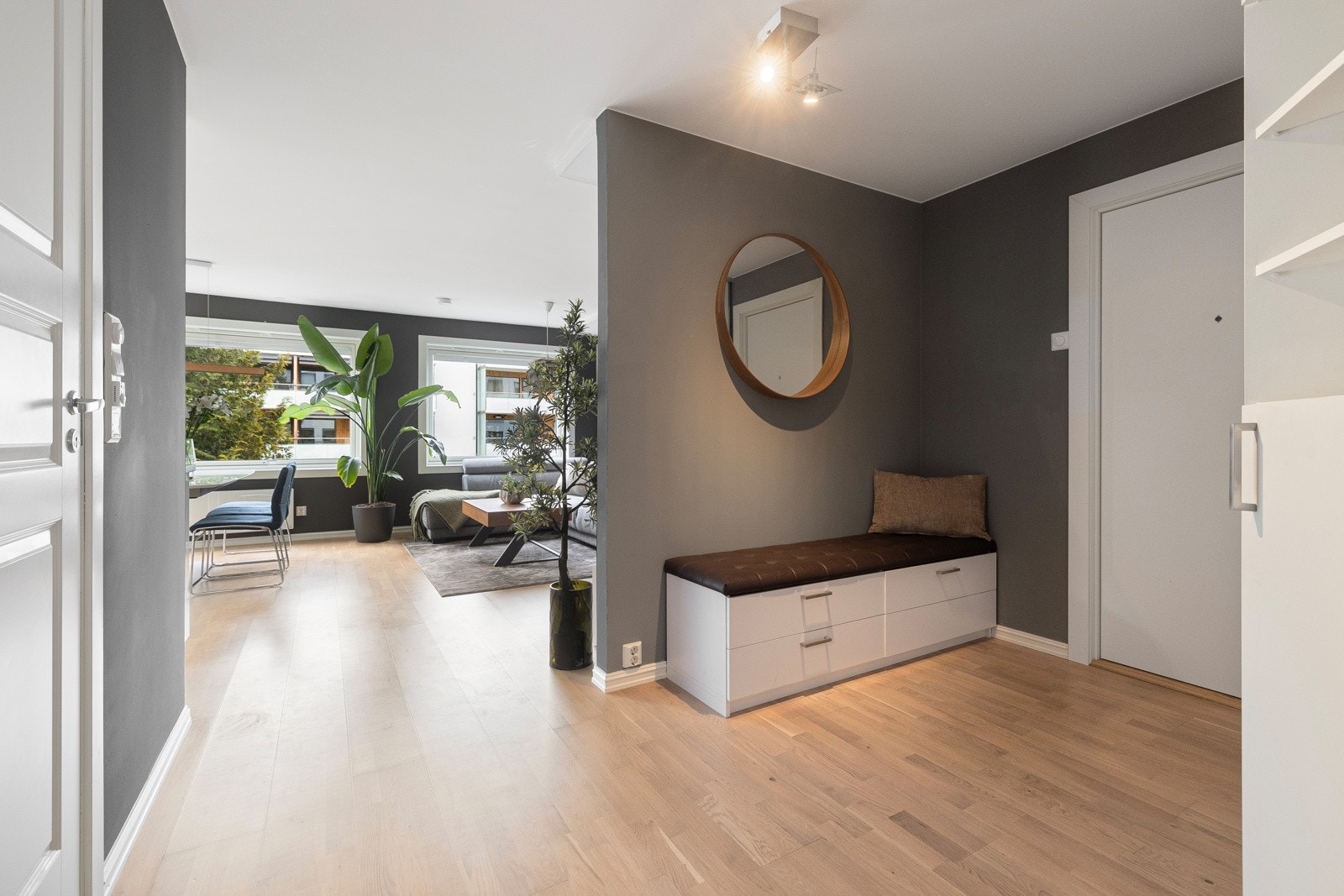 TV og bredbånd fra Telenor og varmtvann er bl.a. inkludert i borettslagets felleskostnader. Galleribilde