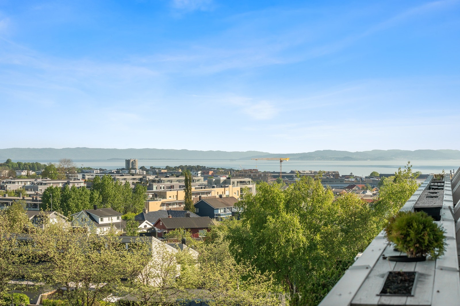Bilde tatt fra terrassen. Galleribilde