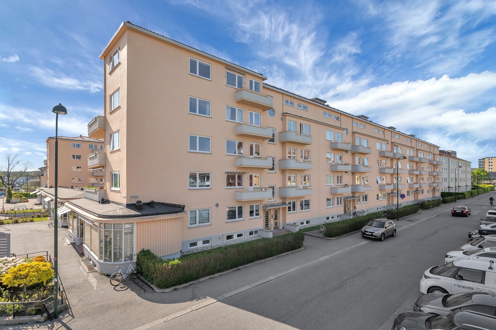 Ærverdige Solbygg er bevaringsverdig med sin særegne arkitektur. Galleribilde