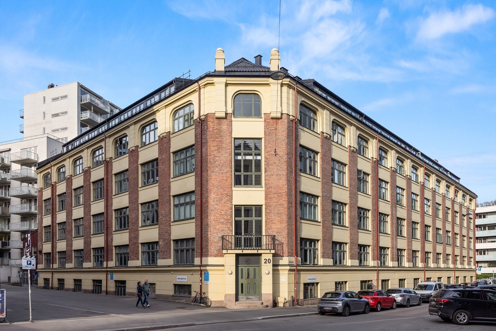 Borettsalget ligger sentralt til rett ved Alexander Kiellands plass. Kort gåavstand til sentrum, parker og buss 54, 34 og 21. Galleribilde