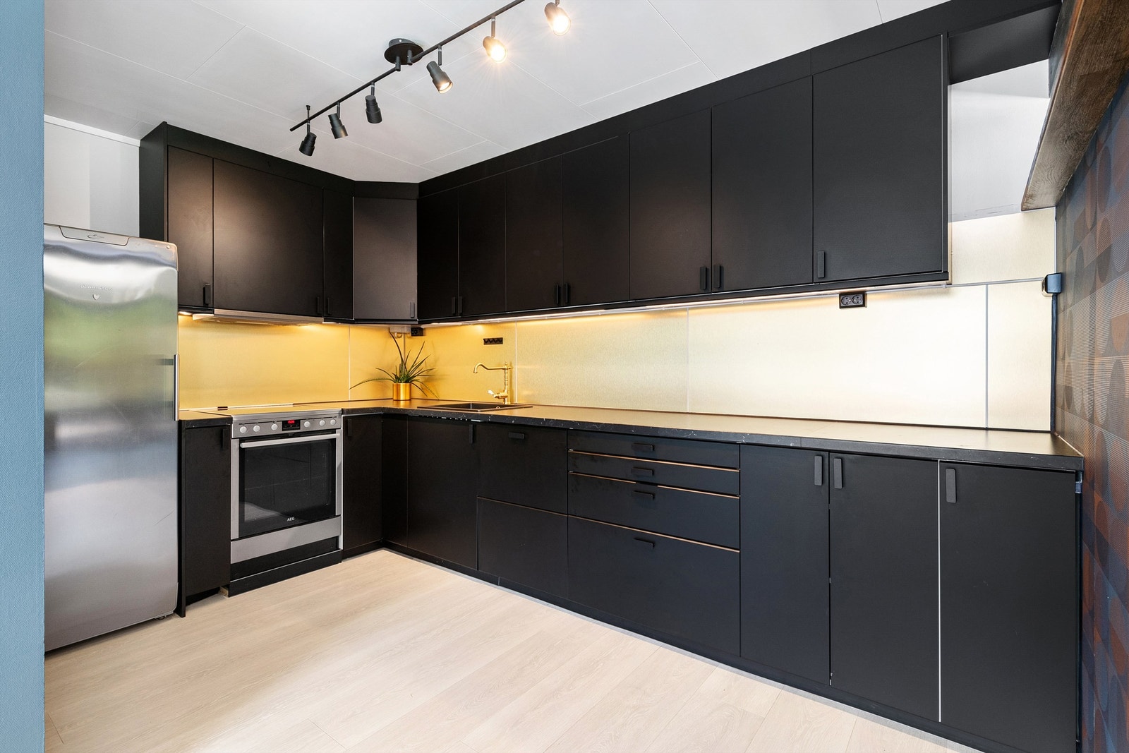 Flott kjøkken fra Ikea i 2021 Galleribilde