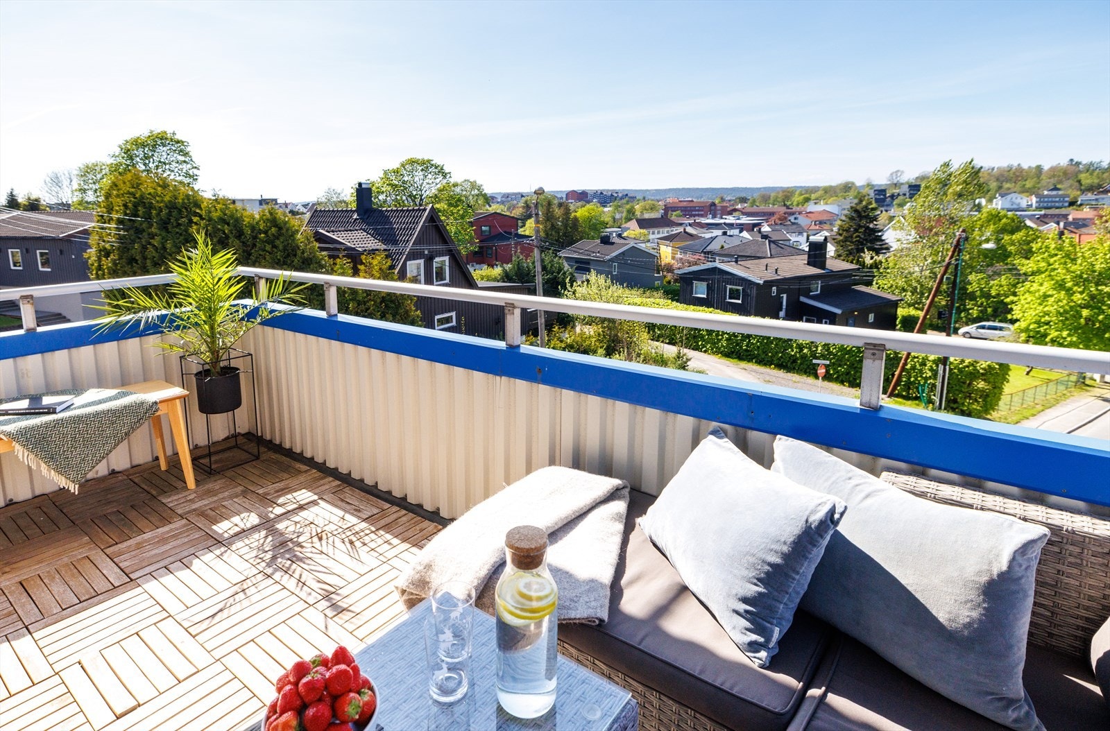 Her kan man nyte flott utsikt over nærområdet Galleribilde