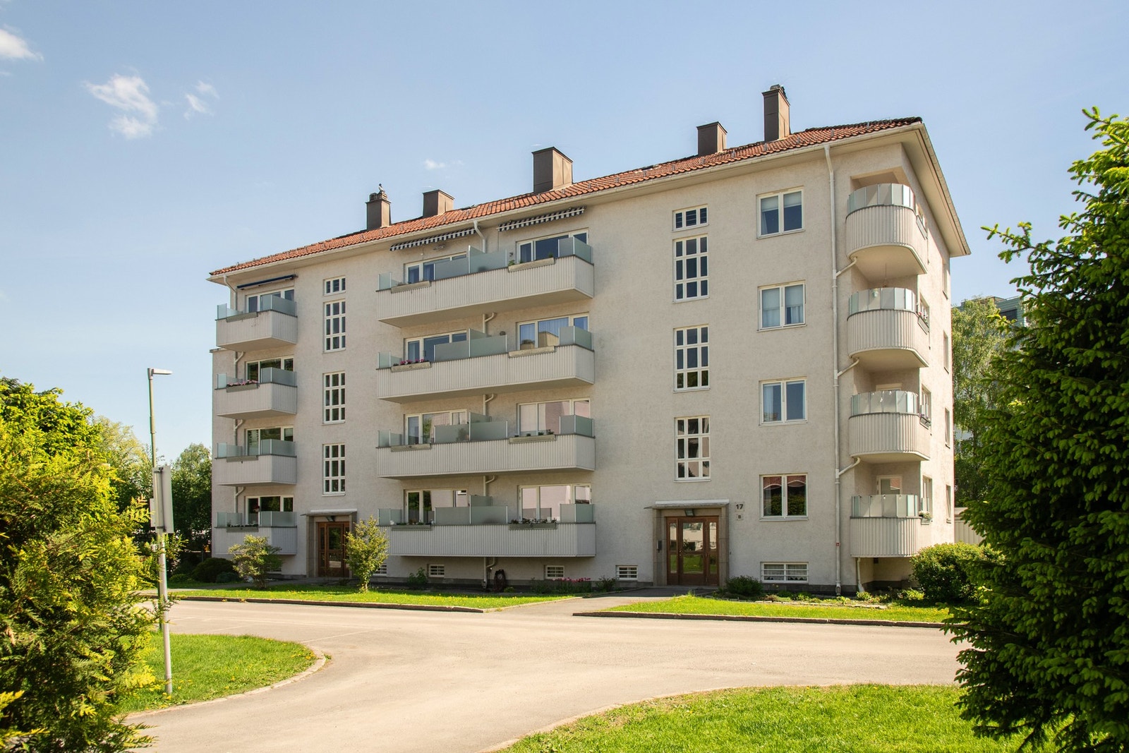 Borettslaget byr på felles sykkelparkering, vaskeri og badstue. Galleribilde