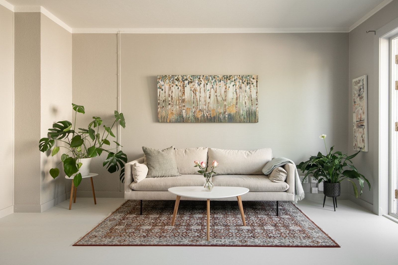 Leiligheten byr på en optimal og gjennomgående planløsning. Galleribilde