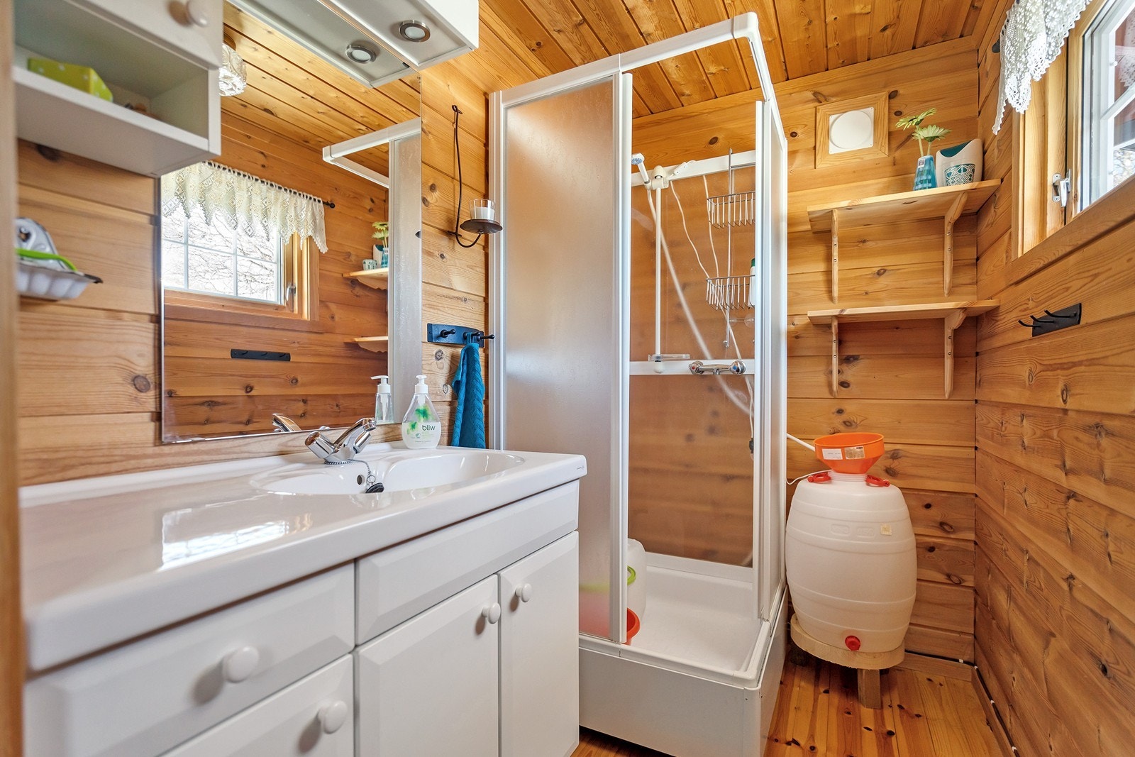 Bad - ikke innlagt vann Galleribilde