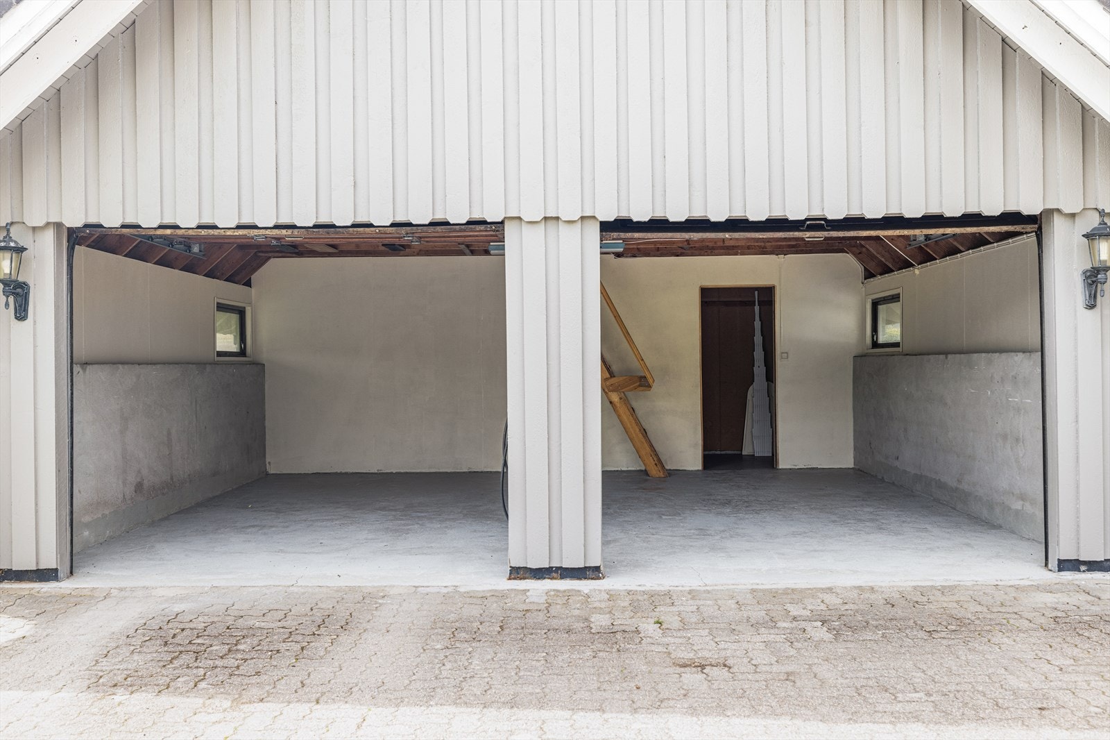 Dobbel garasje på 46 m2. Galleribilde