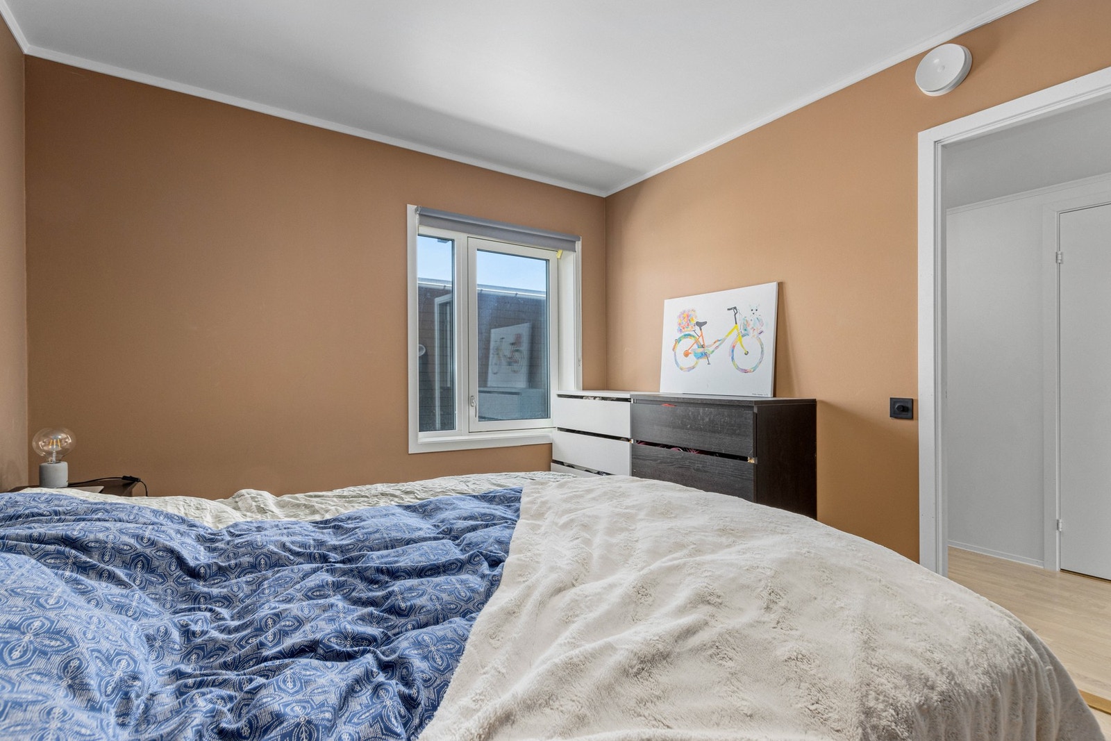 Soverom. Galleribilde