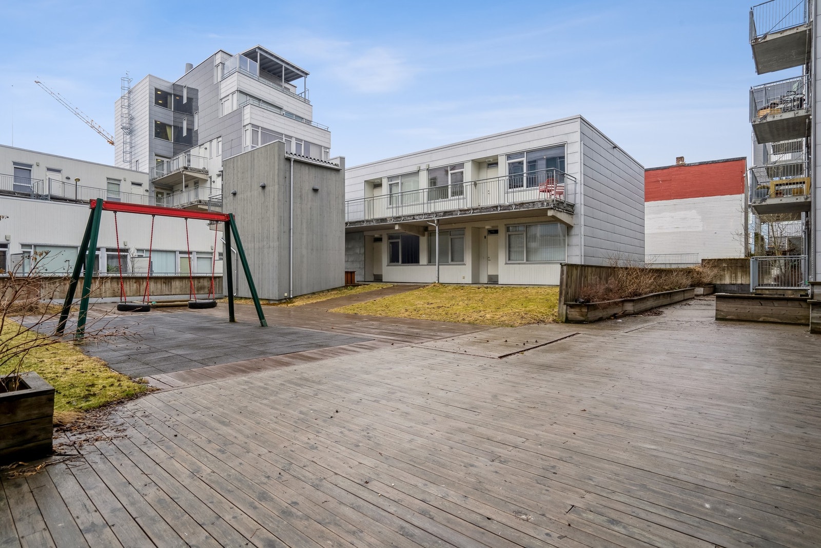 Leiligheten har en sentral beliggenhet i nordre del av Tromsø sentrum. Galleribilde