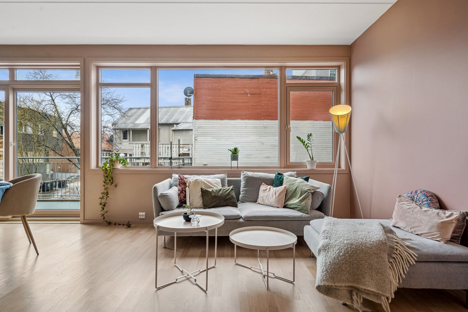 Deilig med naturlig lys. Galleribilde