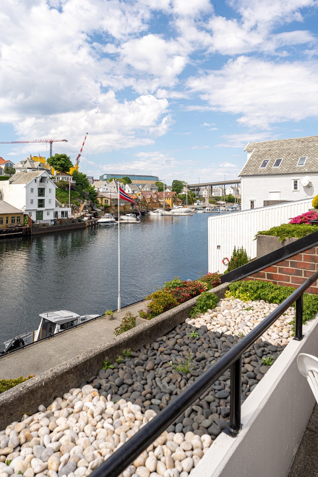 Utsikt i retning nord-vest Galleribilde