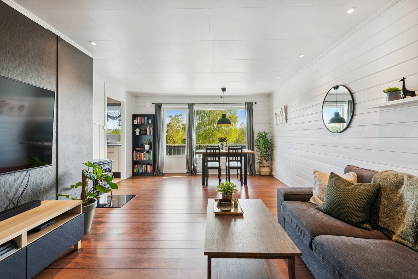 Downlights i himling. Galleribilde