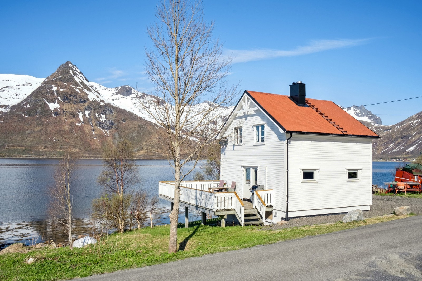 Endommen ligger i et naturskjønt område Galleribilde