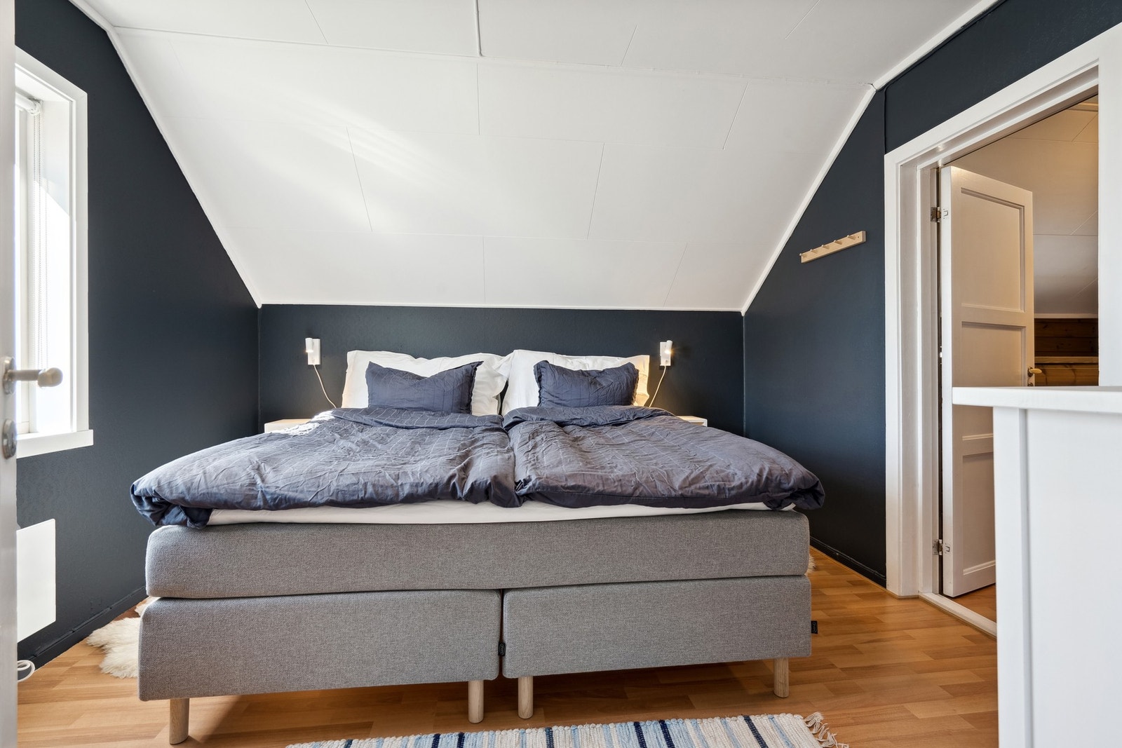 Soverom 2, man må via dette for å komme til soverom 3 Galleribilde