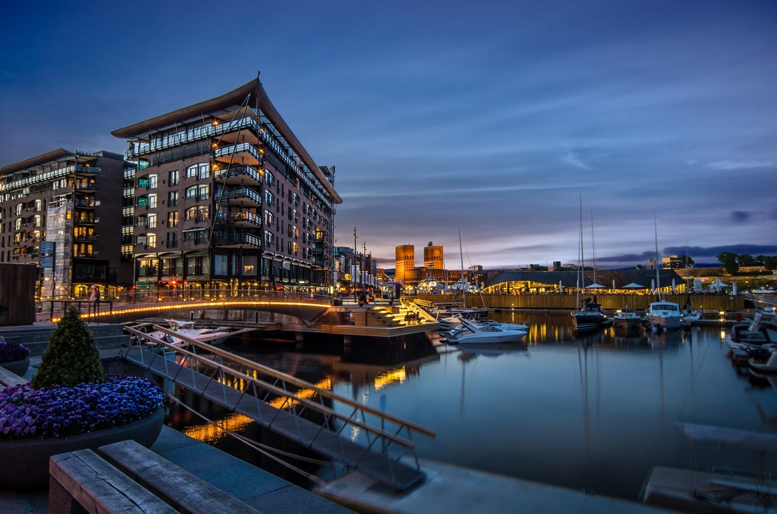 Bygget er tegnet av arkitekt Kari Nissen Brodtkorb. Galleribilde