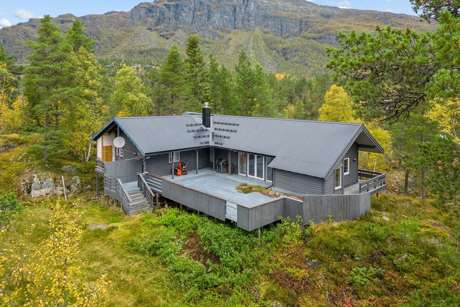 Velkommen til Hjallen 22! Presentert av Nordvik Hardanger! Galleribilde