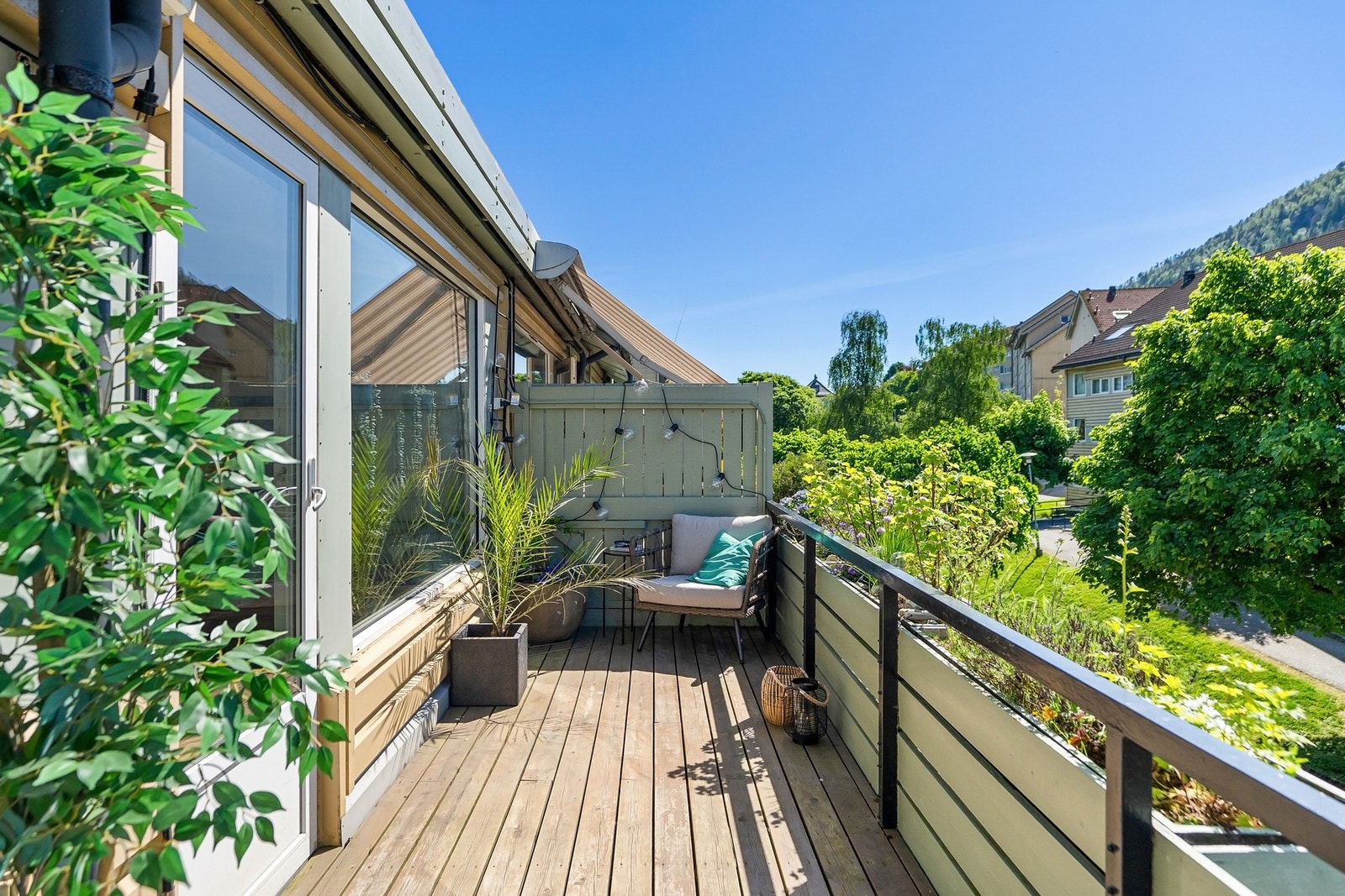 Solrikt og skjermet for trafikkstøy Galleribilde