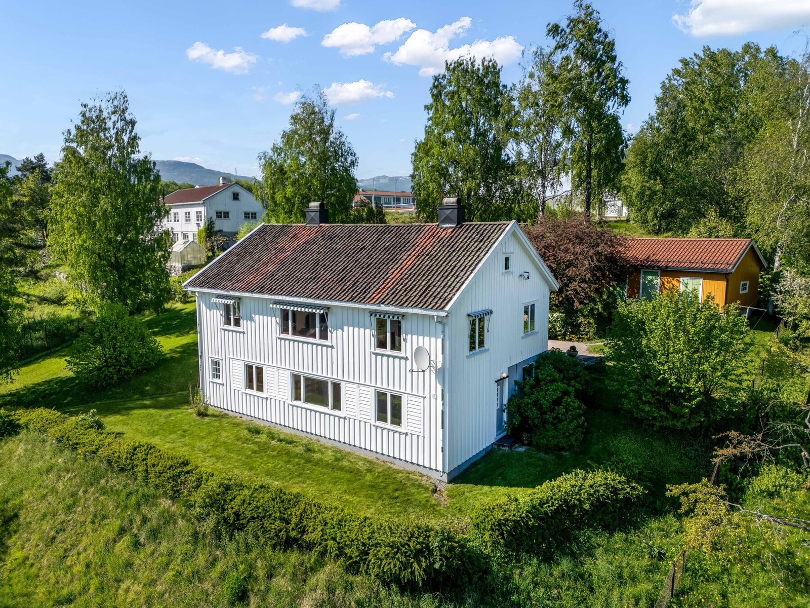 Frida Henriksveen v/Lokalmegleren & Partners har gleden av å presentere Gymnasbakken 19! Galleribilde