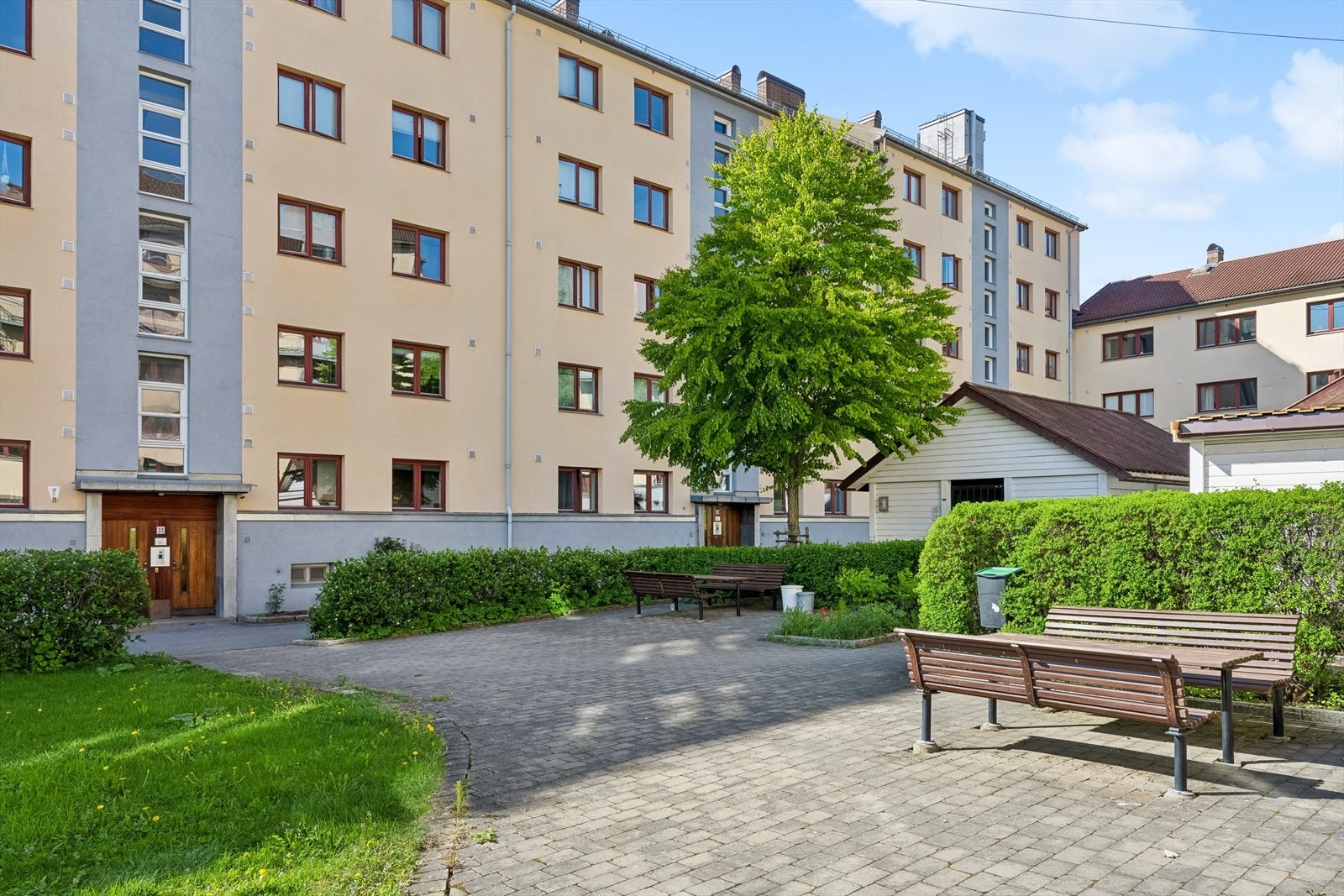 Nydelig gårdsrom. Galleribilde