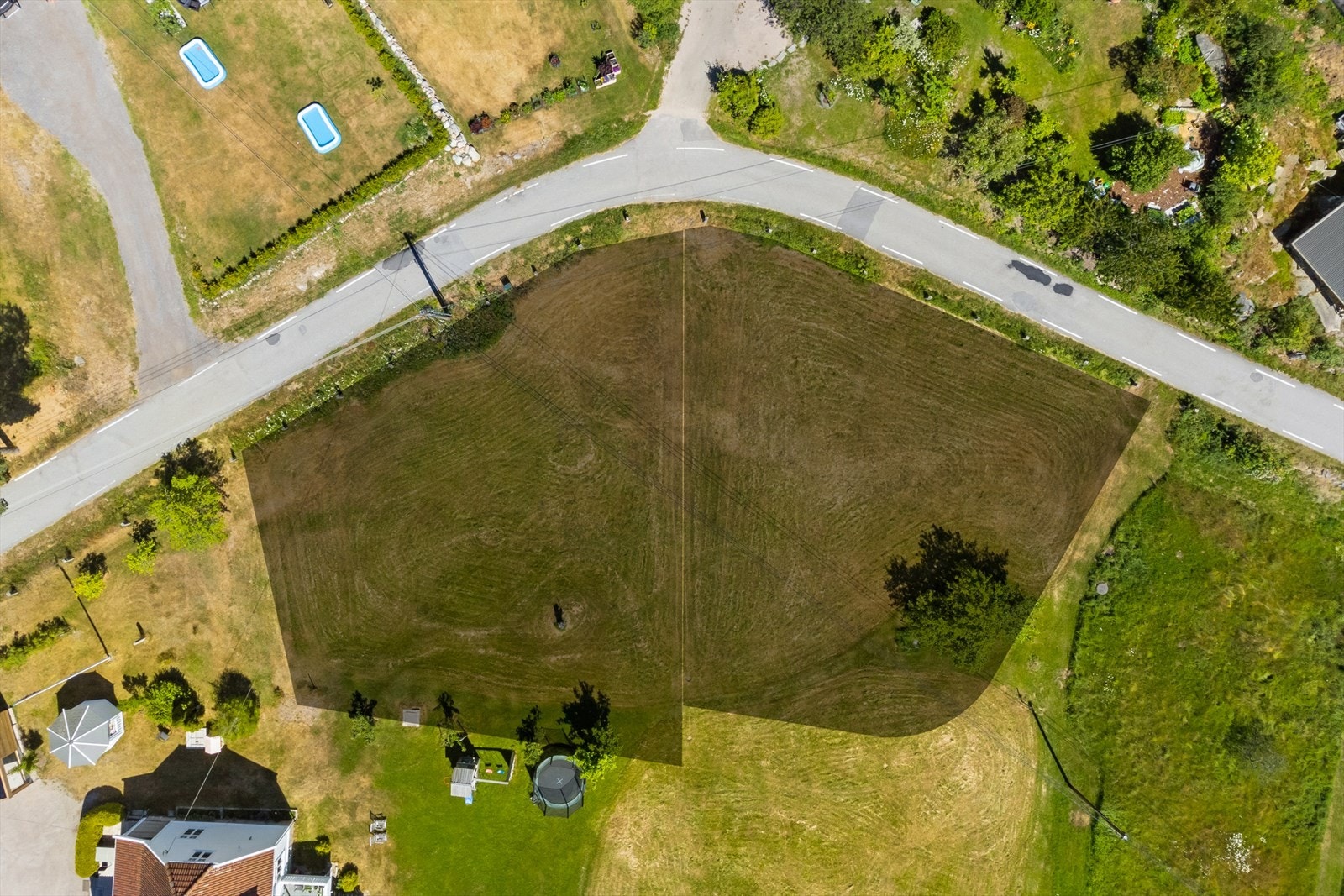 Nabotomtene Sydengveien 137 og -139 skissert ved siden av hverandre. Galleribilde