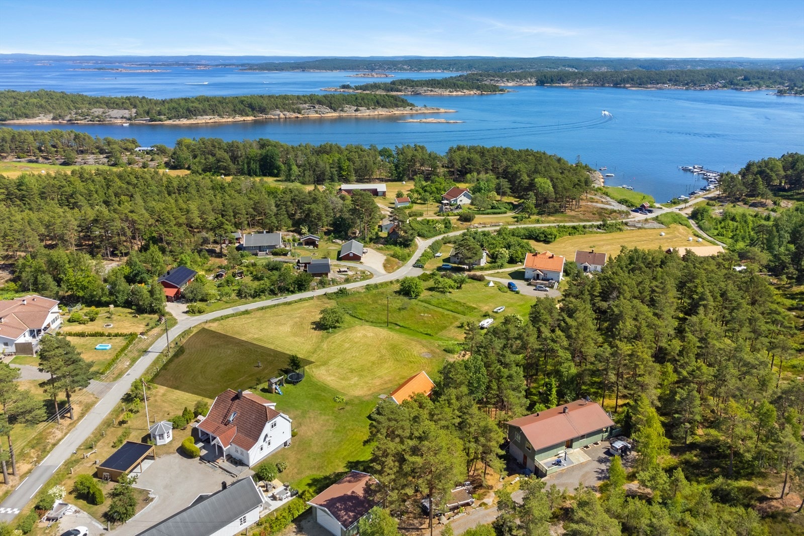 Peter Rønning v/DNB Eiendom har gleden av å presentere Sydengveien 139! Galleribilde