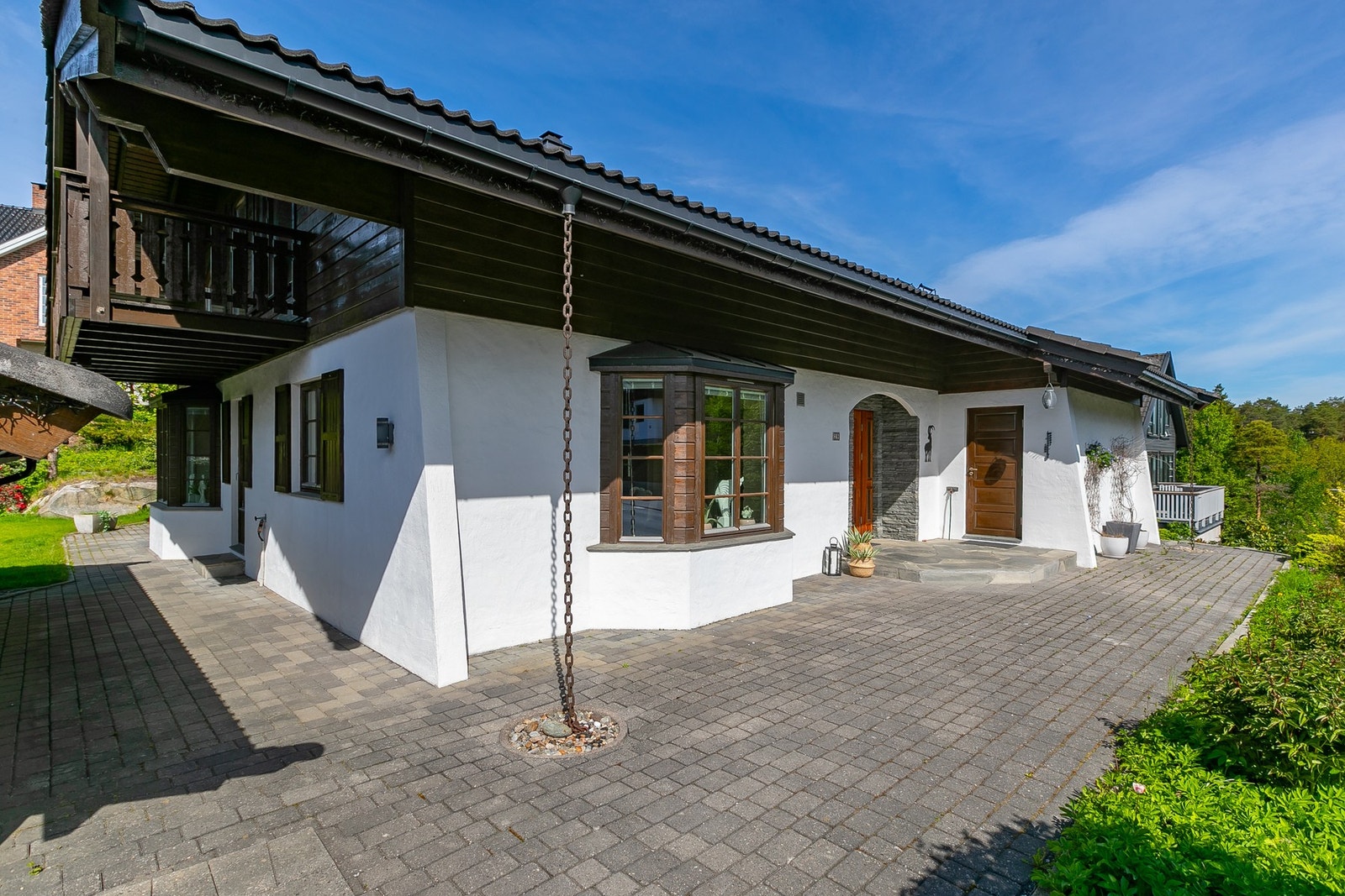 Sjekk ut de klassiske detaljene dette huset innehar Galleribilde