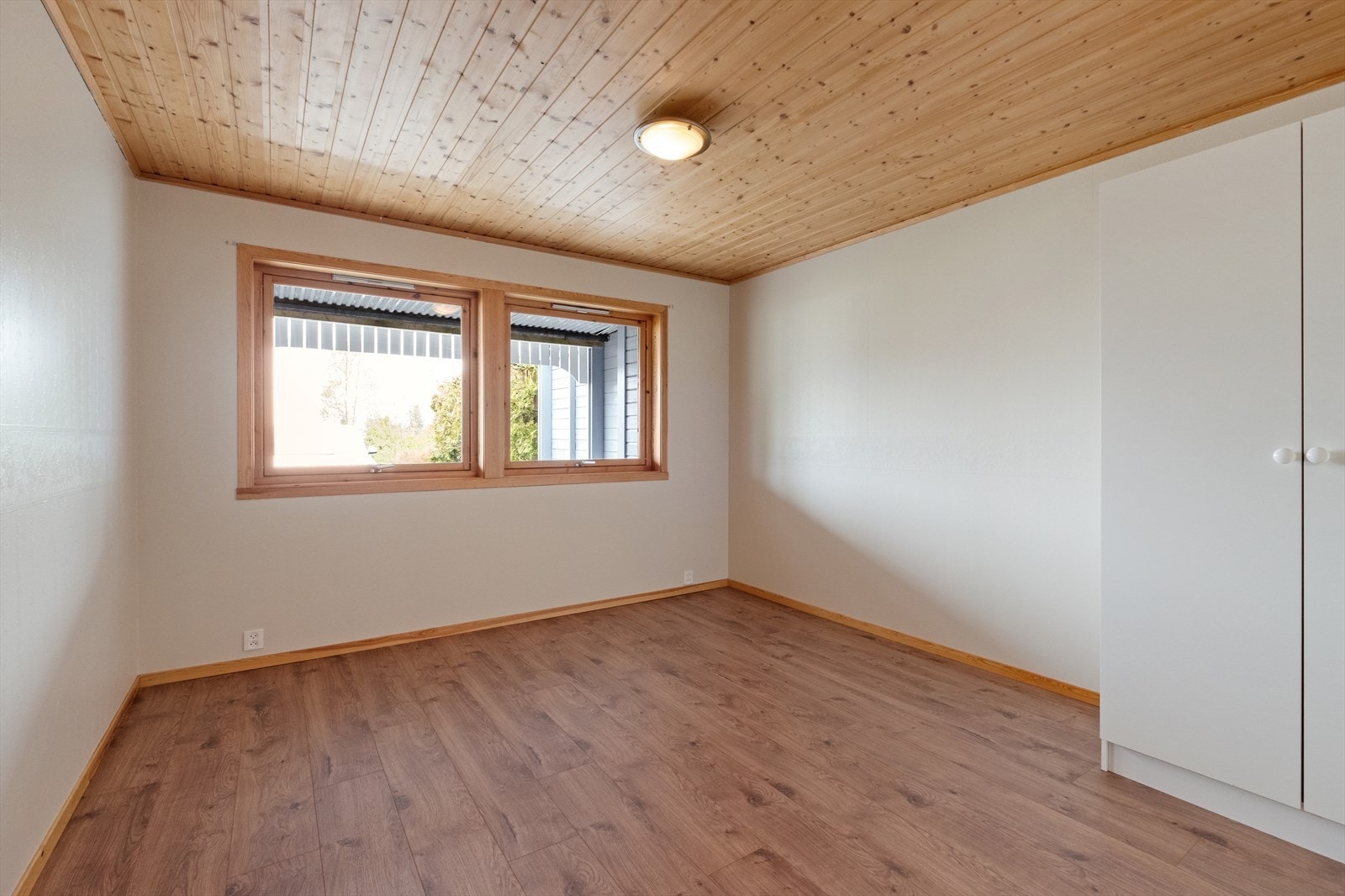 Romslig soverom Galleribilde