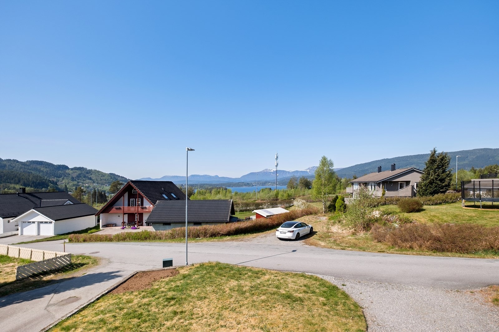 Nydelig utsikt fra veranda mot Skodjebruene Galleribilde