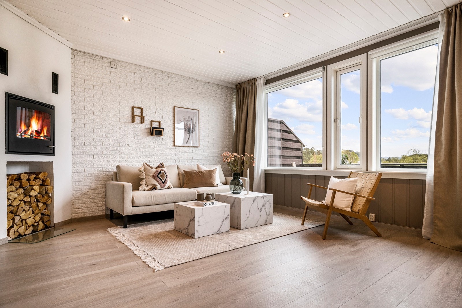 Dette gjør den perfekt for både avslapning og sosiale sammenkomster. Galleribilde