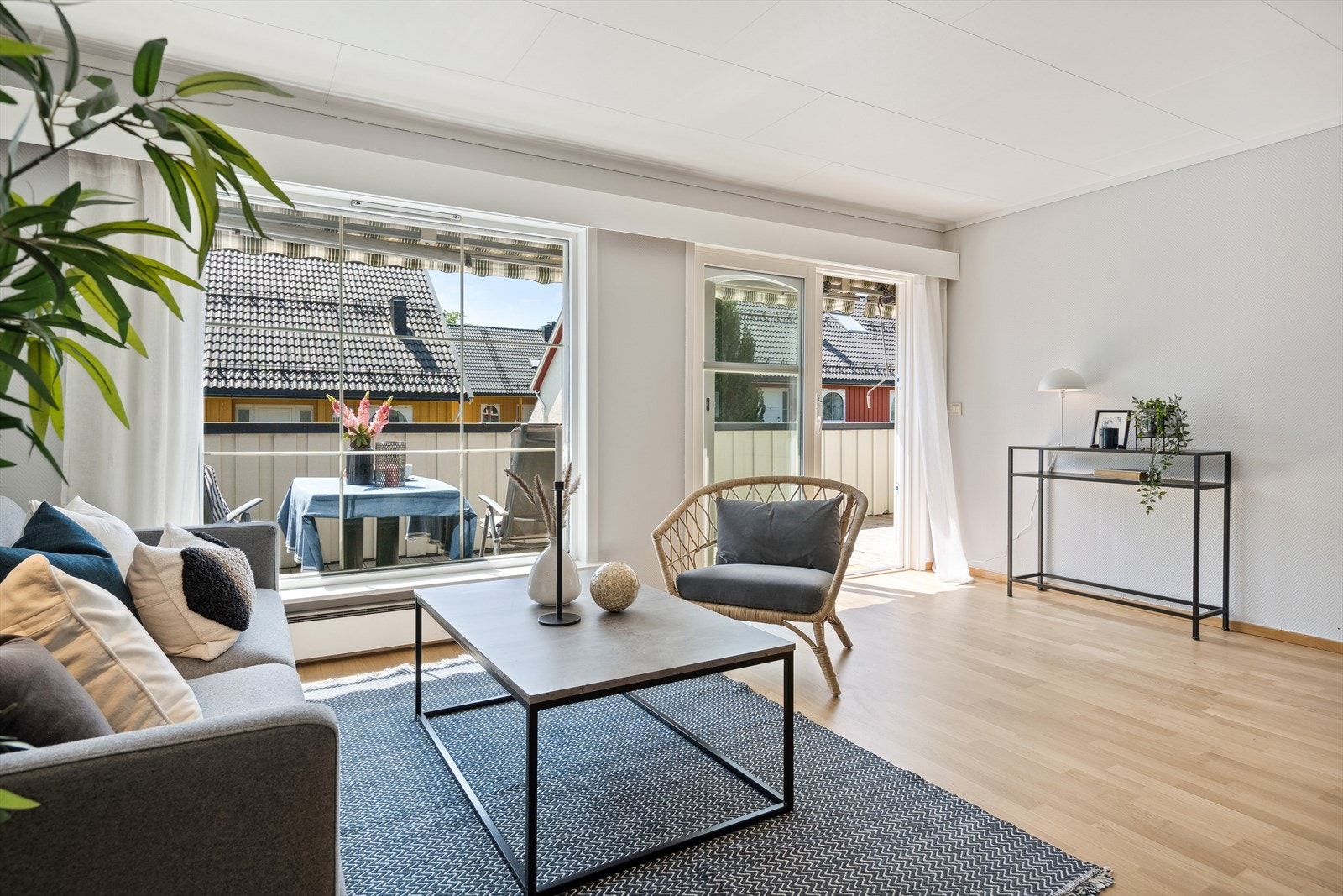 Leiligheten er en del oppusset i 2023 og fremstår pen og velholdt. Her kan man flytte rett inn! Galleribilde