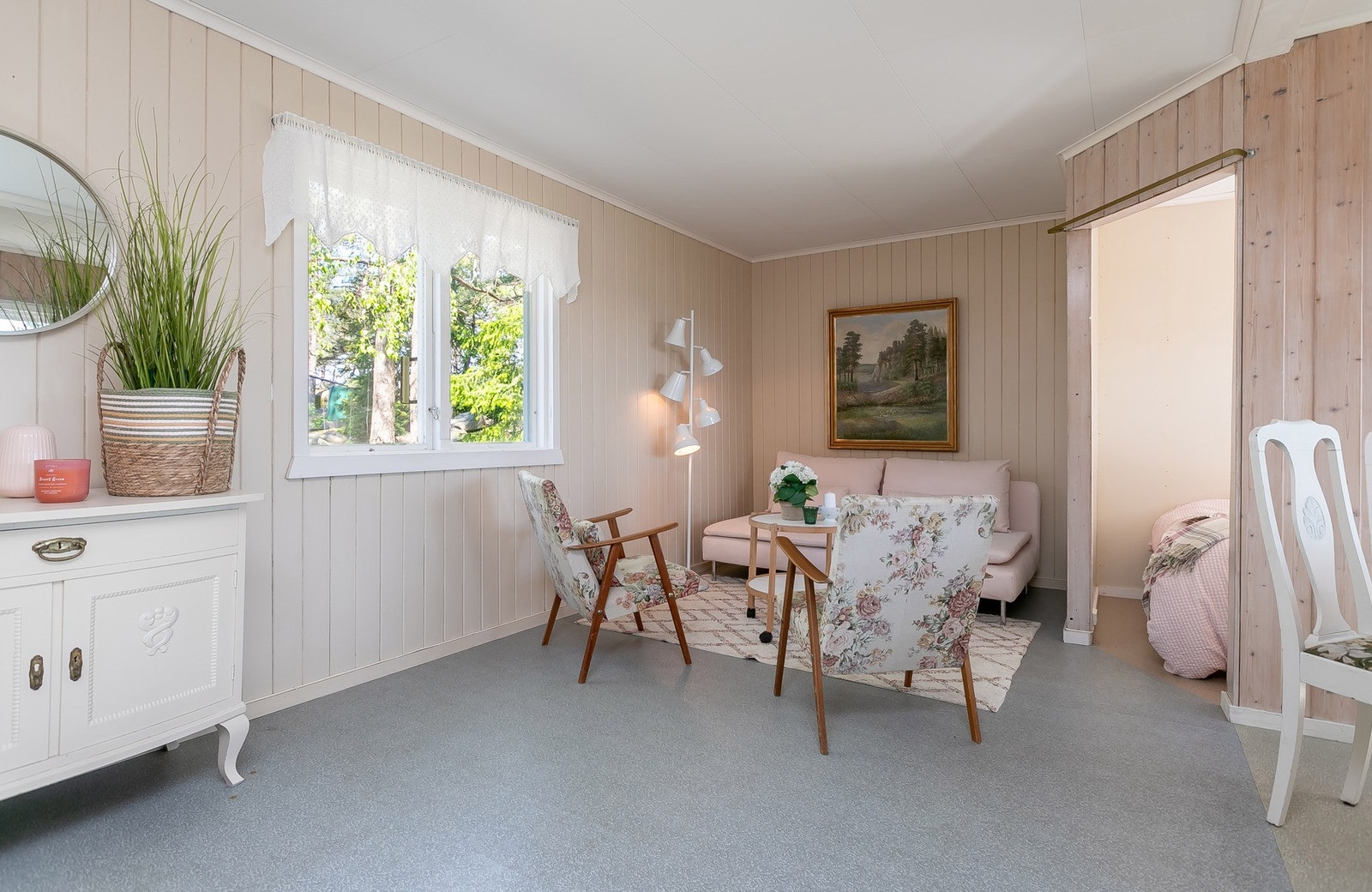 Hyggelig anneks som må oppgraderes! Galleribilde