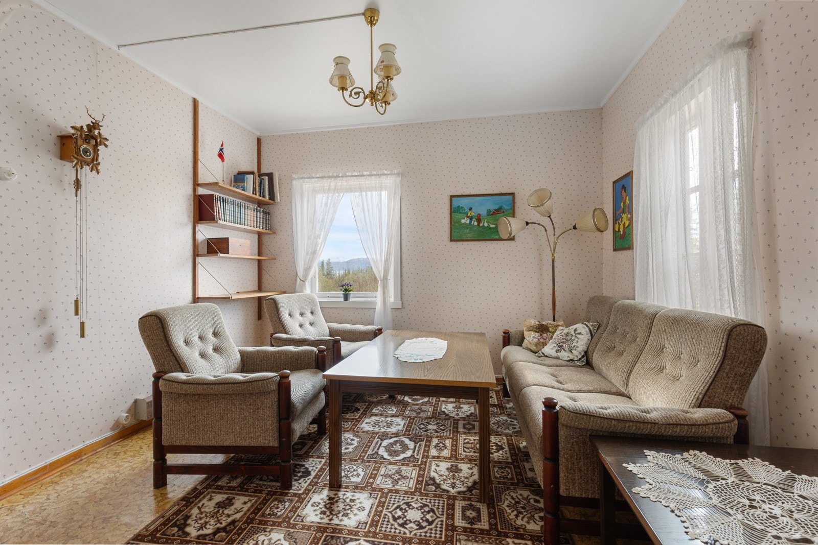 Mye naturlig lys inn fra flere vindusflater Galleribilde