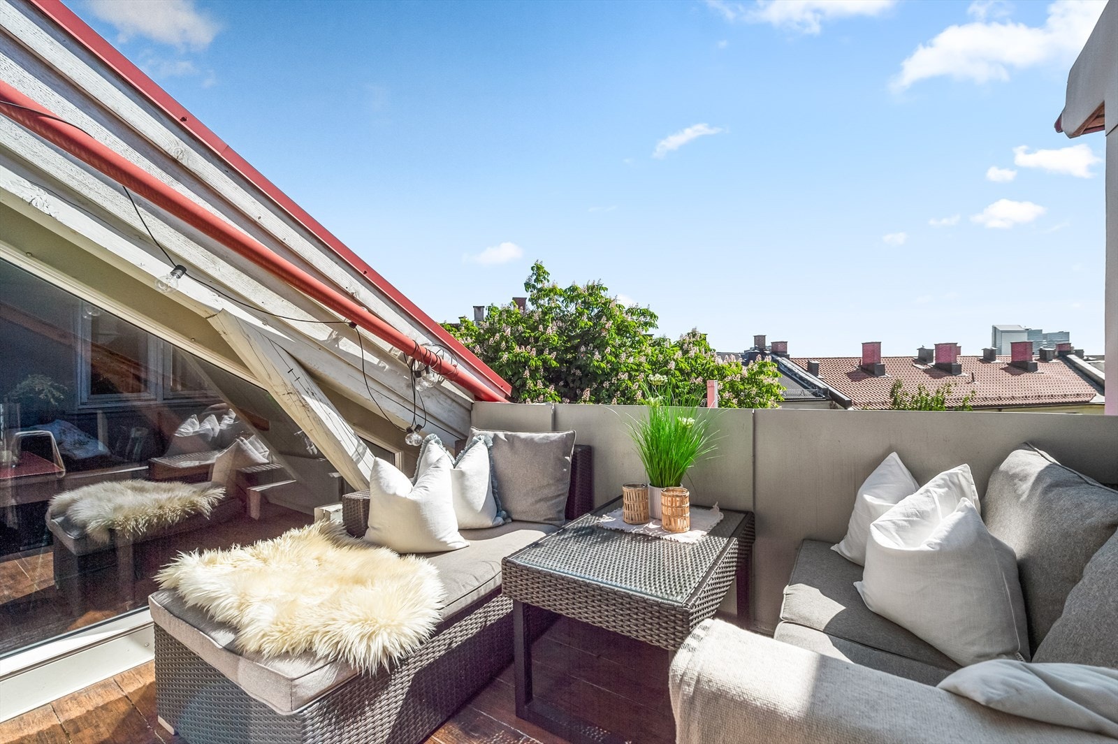 Nordvik v/ Magnus Jørstad har gleden av å presentere en nydelig loftsleilighet i Sofienberggata 29C. Galleribilde