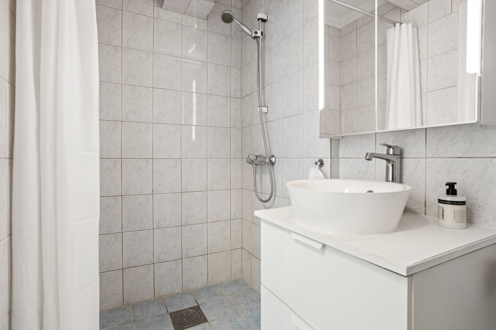 Helfliset bad Galleribilde