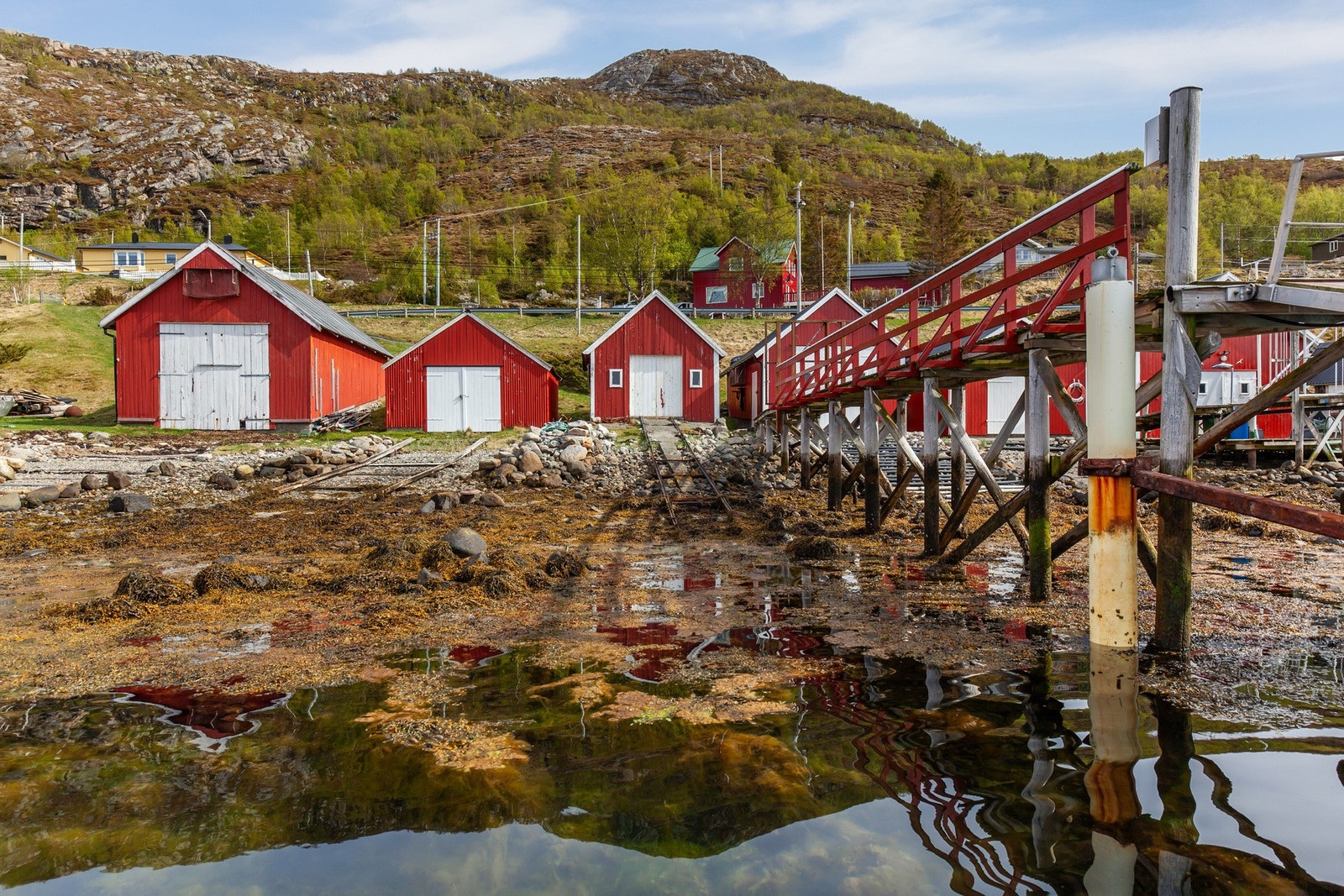 Medfølger naust ca. 500m fra boligen Galleribilde