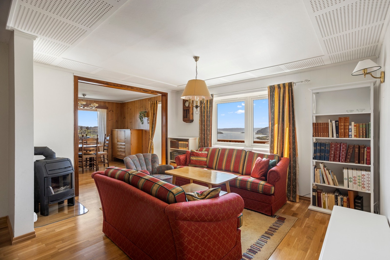 Stue - 35 kvm. Galleribilde