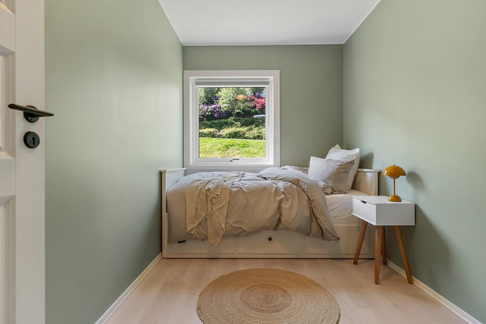 - Flott soverom på 6,8 m² - Galleribilde