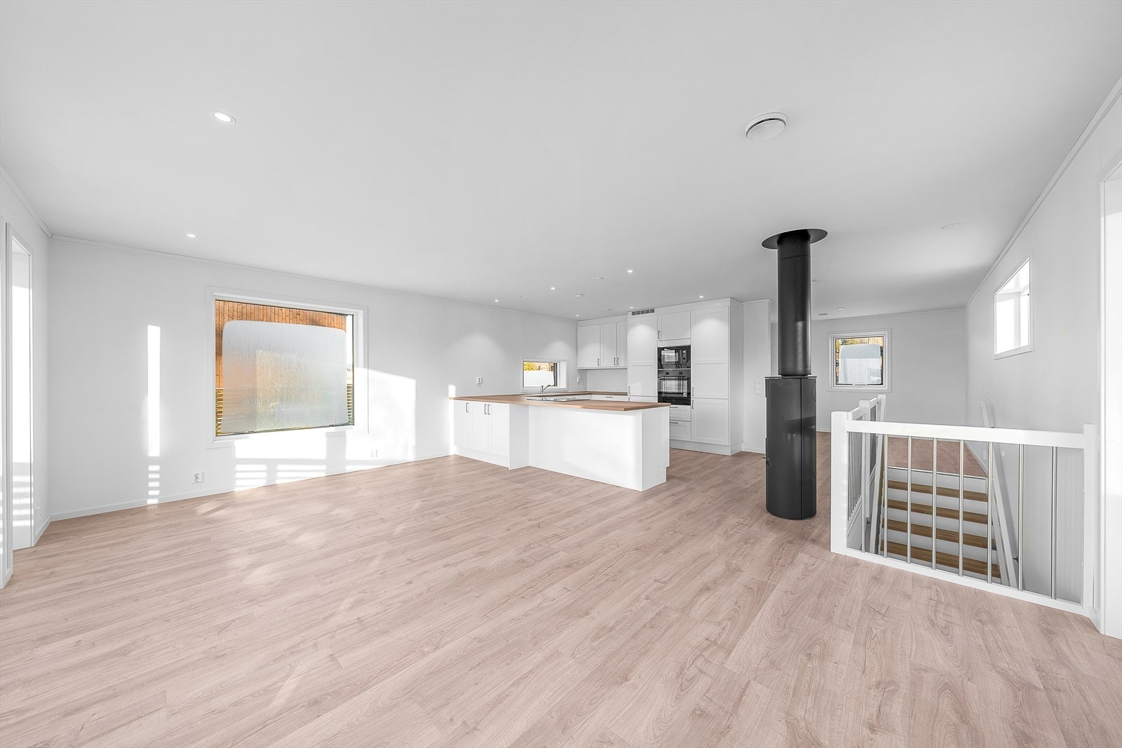 Stue og kjøkken Galleribilde