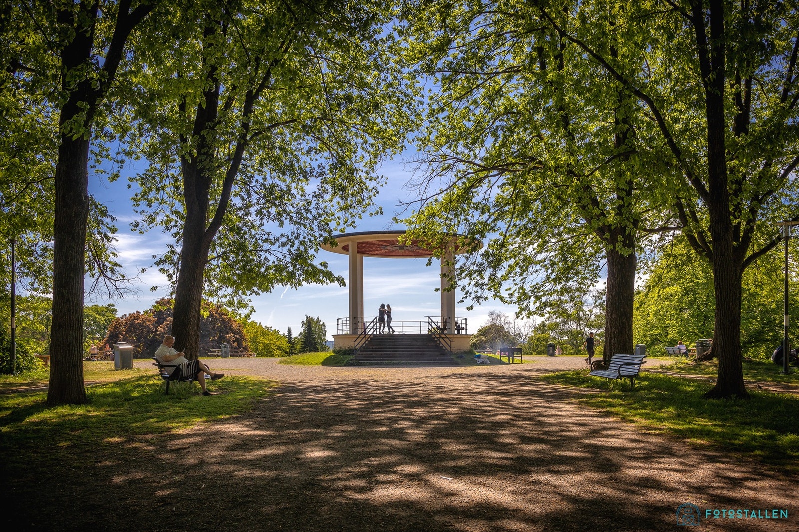 Du finner også Torshovparken i nærheten med den velkjente paviljongen. Galleribilde