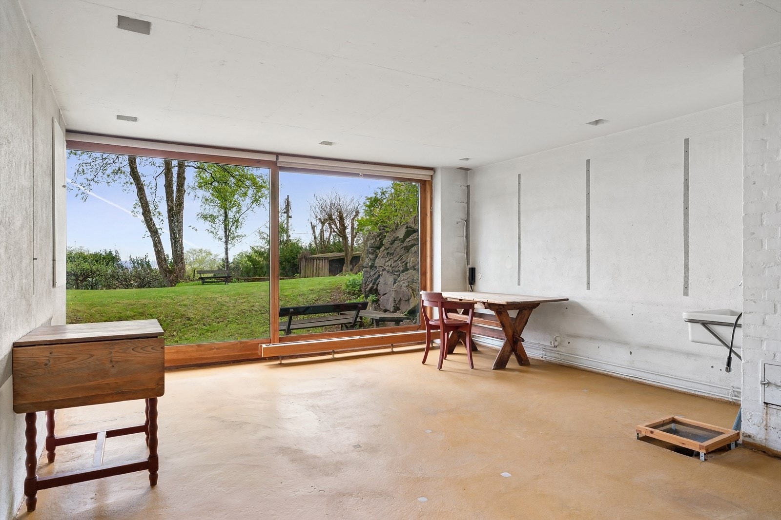 Uinnredet rom/verksted Galleribilde