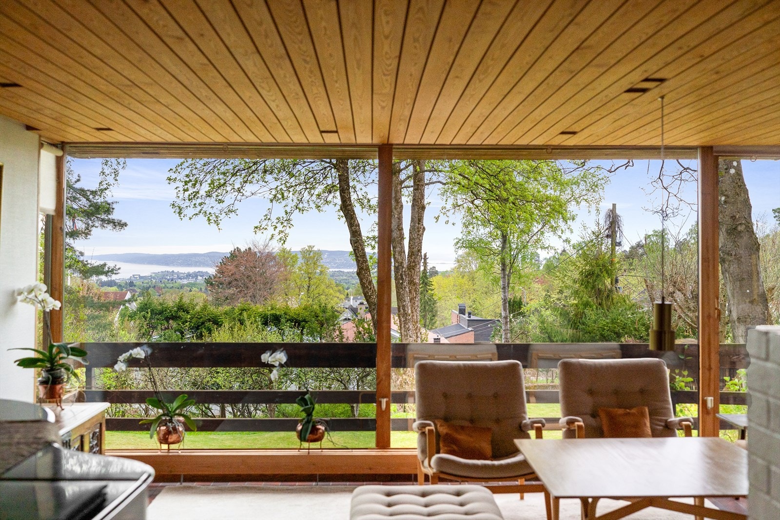 Flott utsikt også fra stuen. Galleribilde