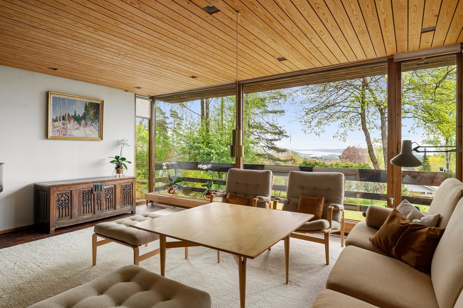 Stue med utgang til veranda. Galleribilde