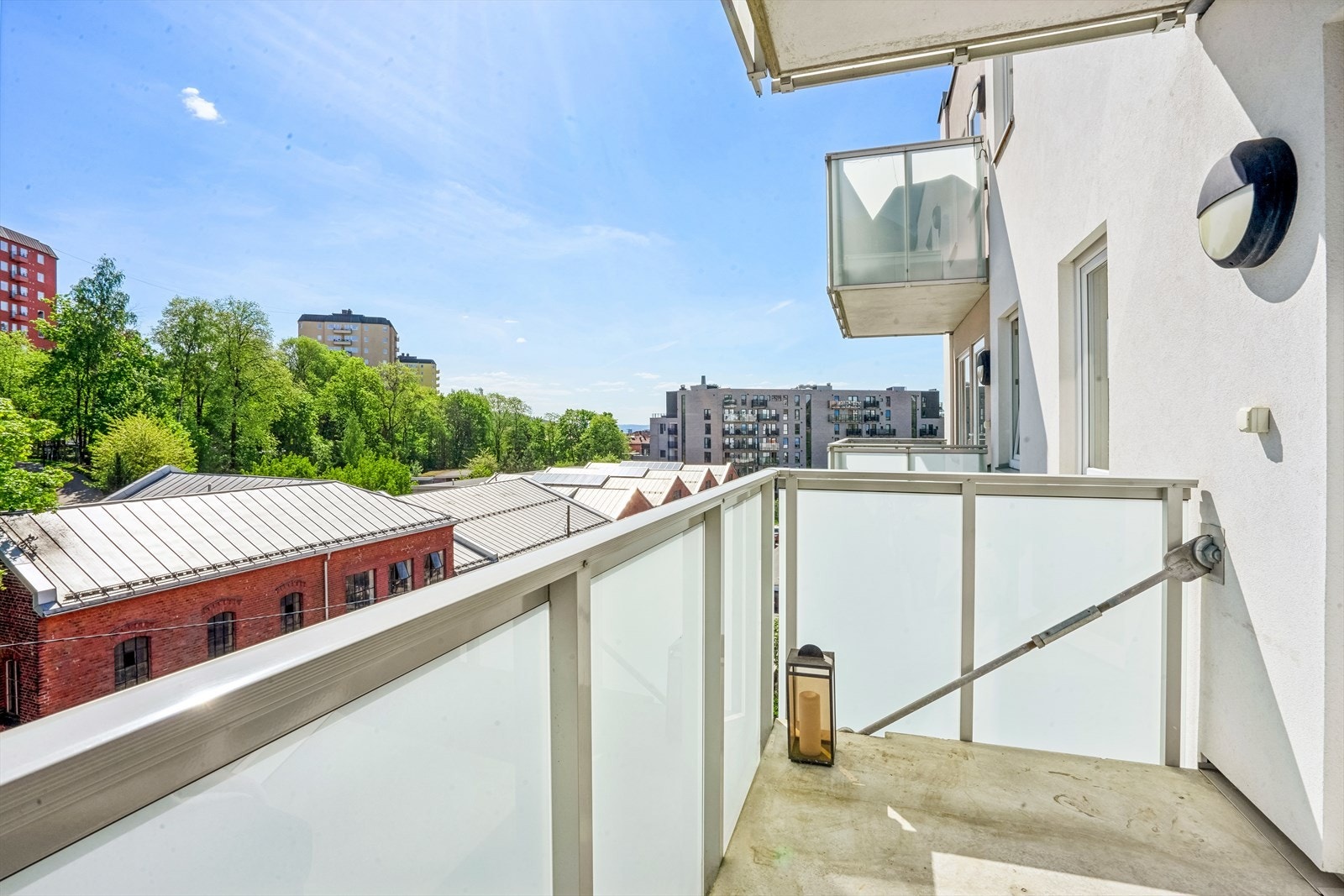 Her kan du nyte solen fra morgen til langt ut på ettermiddagen Galleribilde