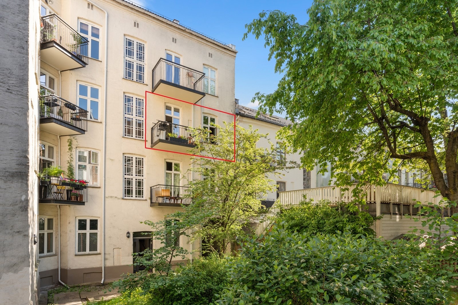 Søndre gate 10 sett fra bakgården. Galleribilde