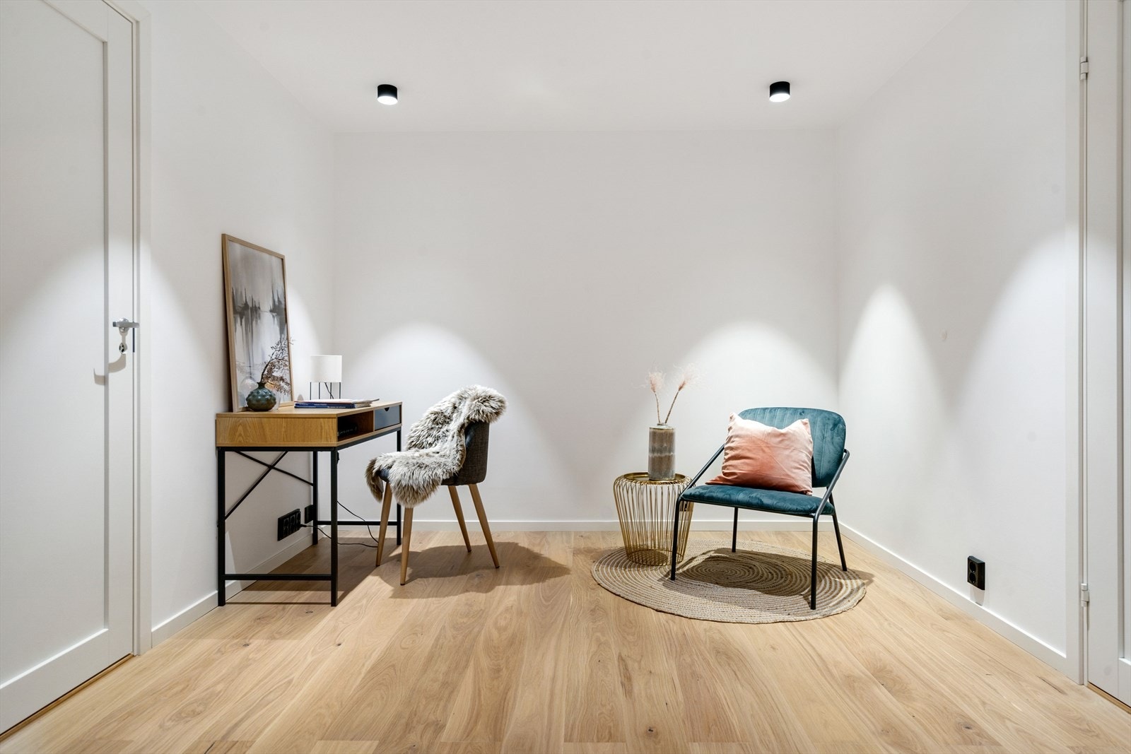 Det gjøres også oppmerksom på at den innerste delen av stuen opprinnelig er godkjent som bod og ikke søkt bruksendret Galleribilde