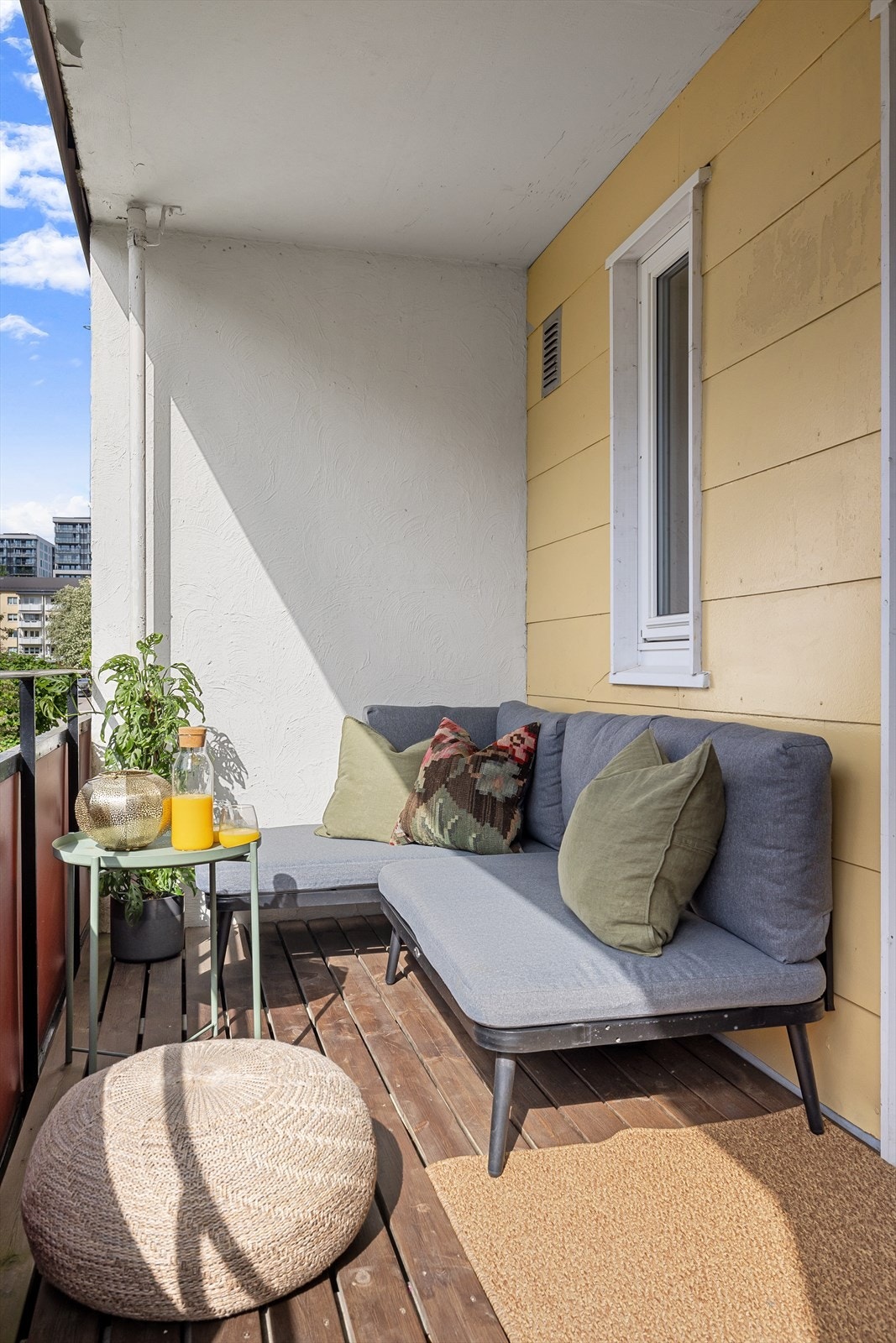 En innbydende og arealeffektiv 2-roms med sentral, men tilbaketrukket beliggenhet Galleribilde