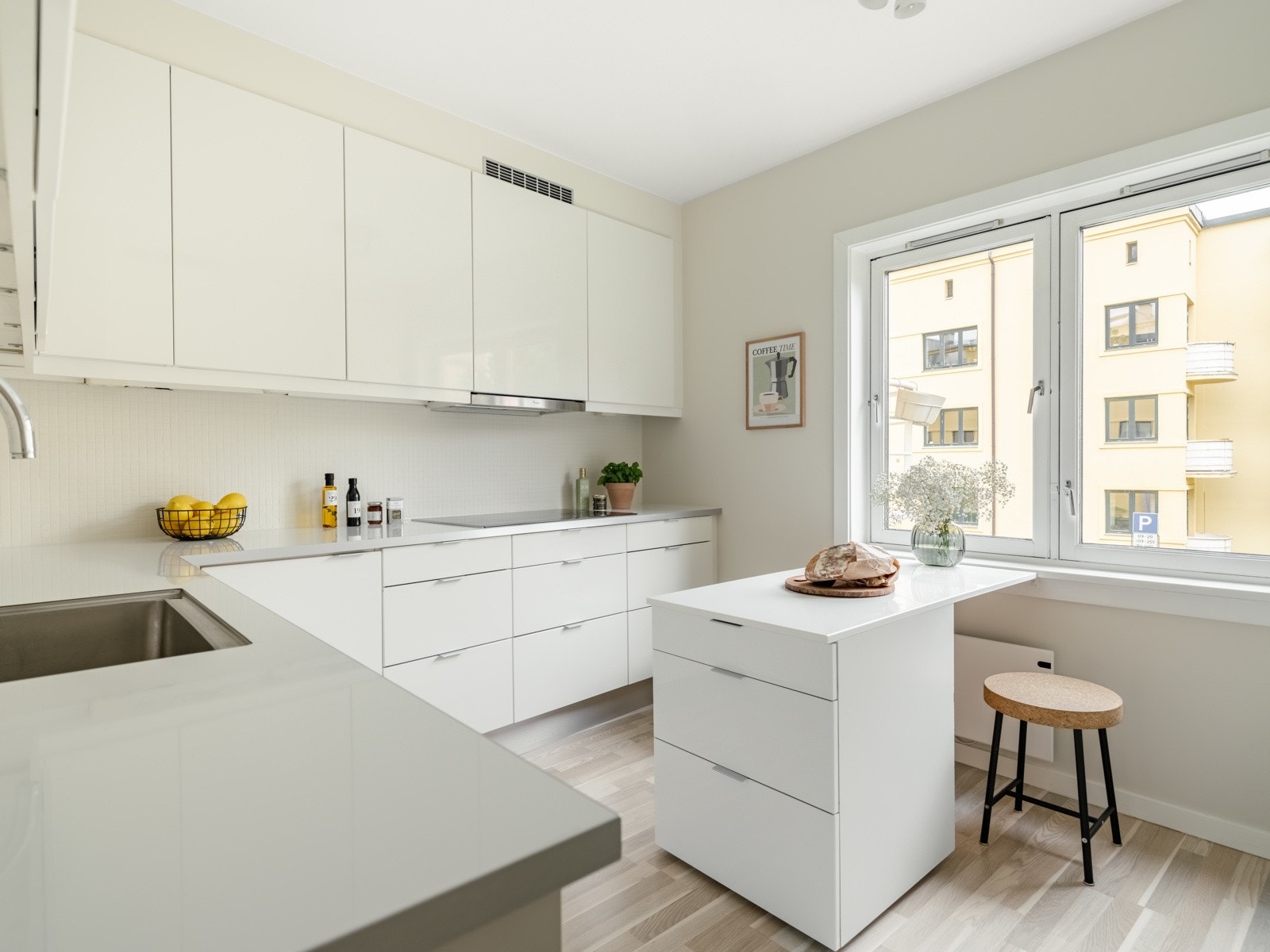 Kjøkkenet er fra kvalitetsleverandøren HTH og var nytt i 2012. Galleribilde