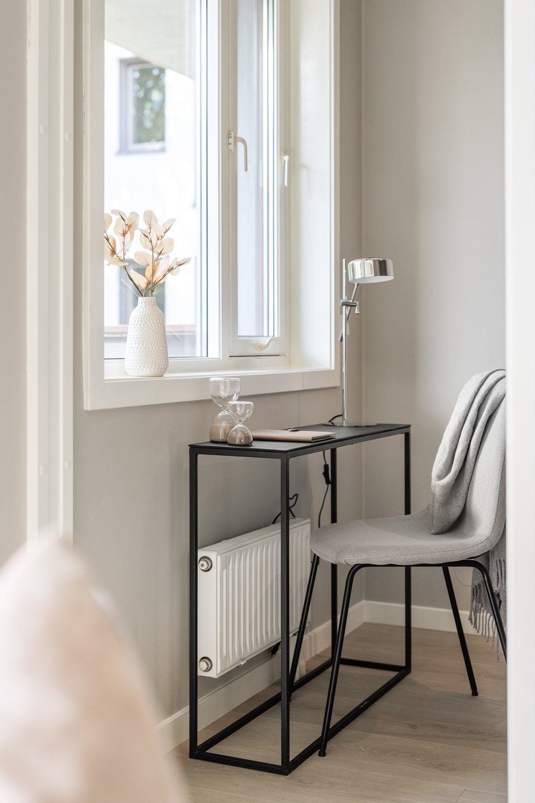 Soverom II med plass til kontorløsning, gjesteseng m.m. Galleribilde