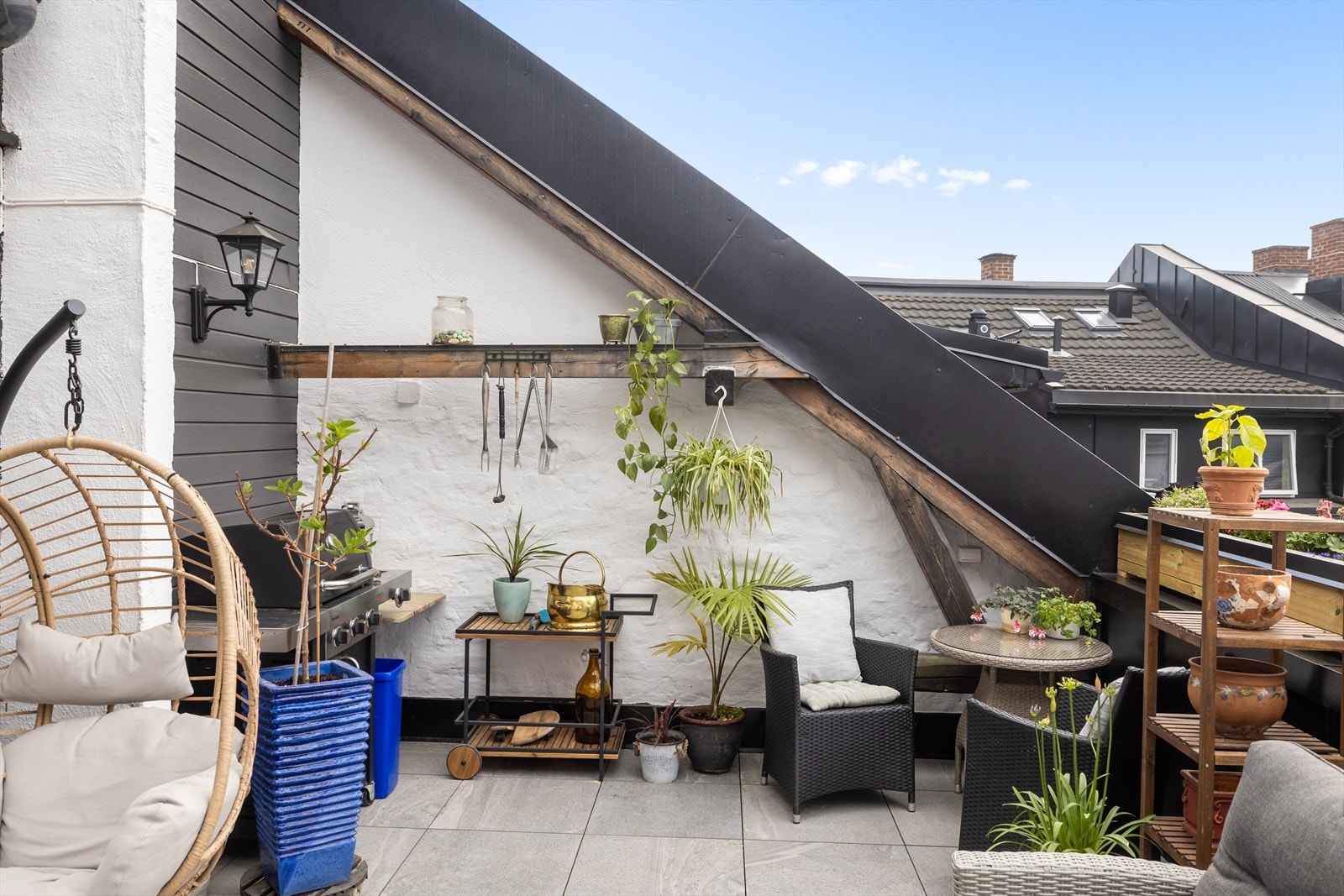 - Det felles grill på takterrassen, perfekt for de som liker å grille med et pent utsyn - Galleribilde