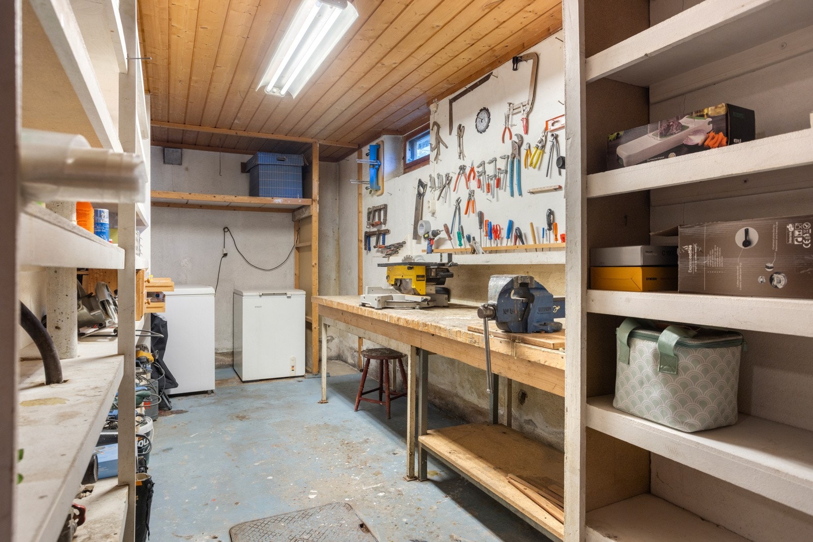 Bod i kjeller Galleribilde