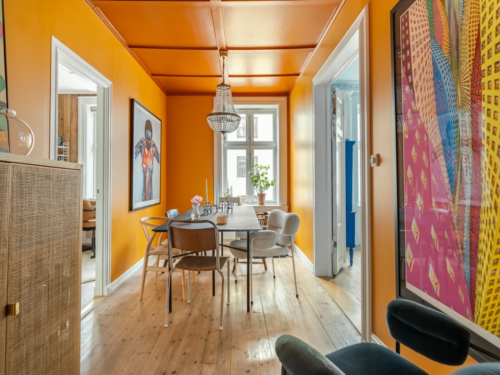 Og for et nydelig og pulserende rom dette er. Galleribilde